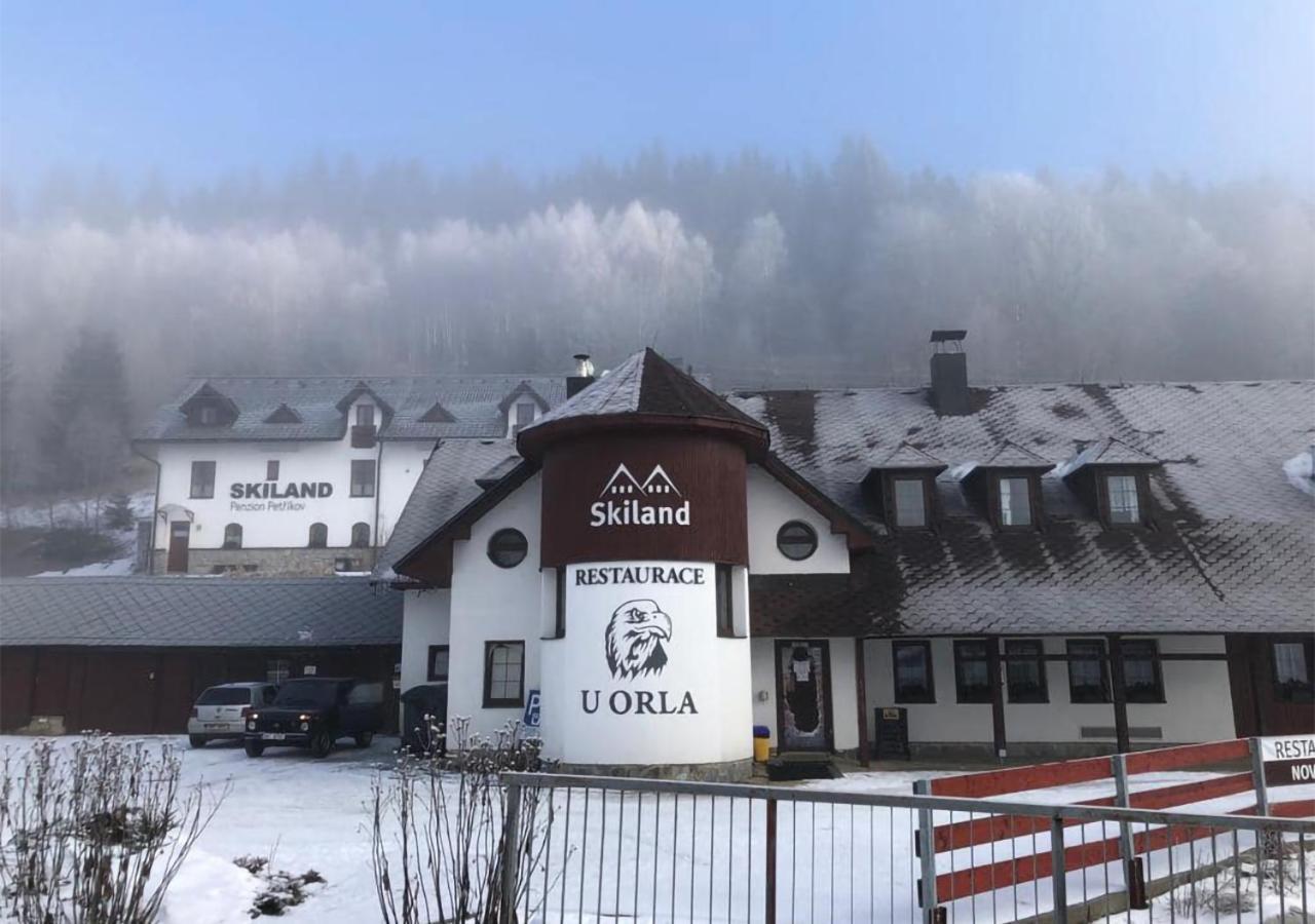Penzion U Orla Petrikov  Zewnętrze zdjęcie